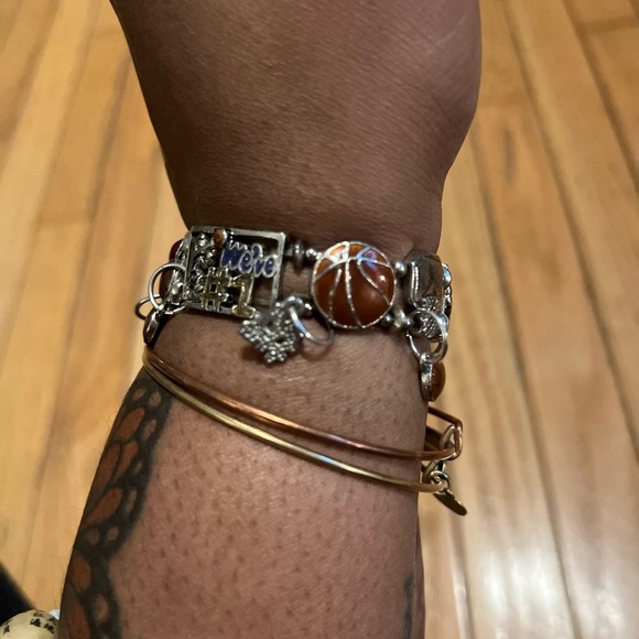 basketball mom charm bracelet Stretchy Dangling Charms Chunky Silver Multi Color - Picture 2 of 6